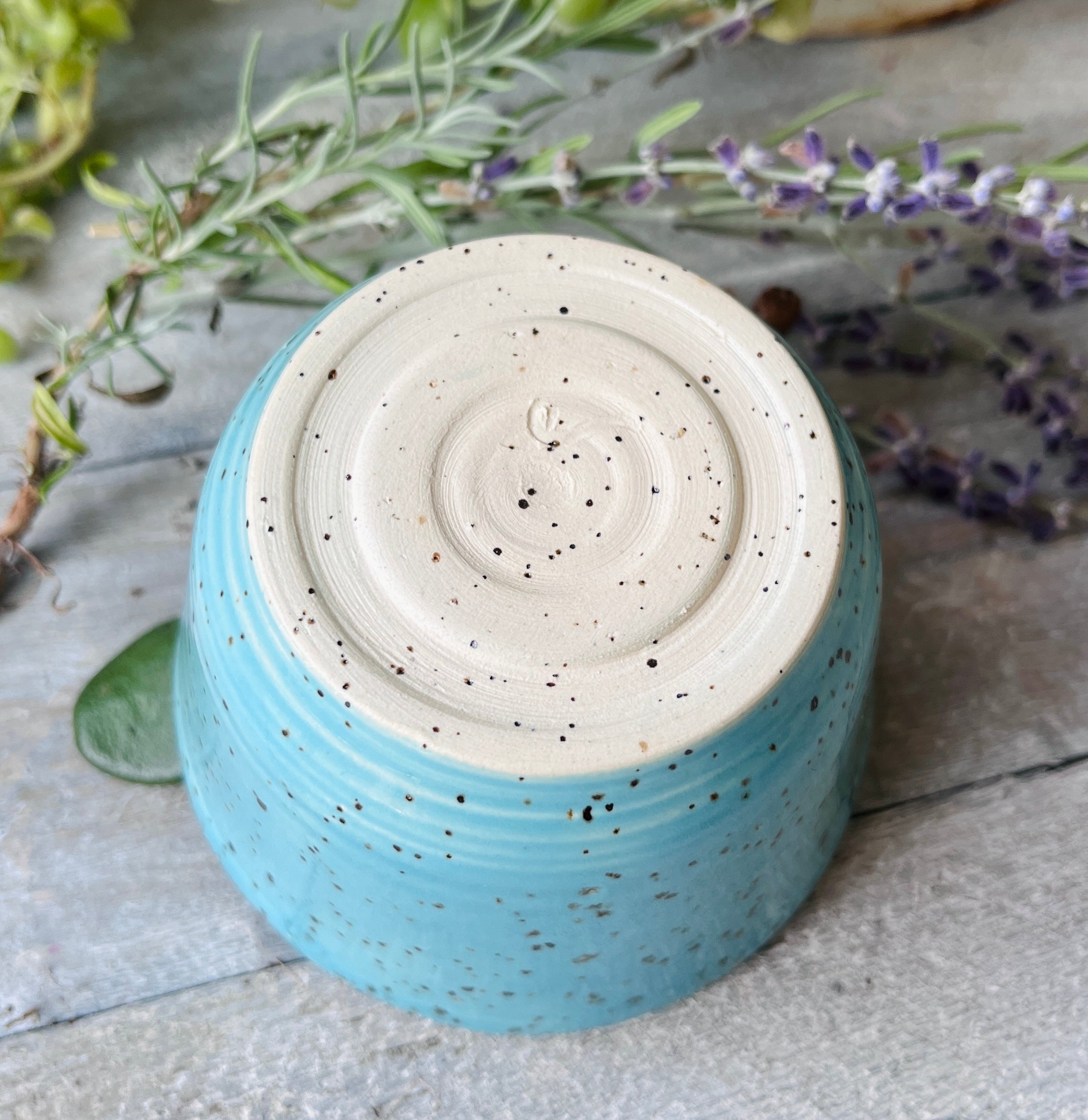 Handmade Stoneware Bowl, Wheel-Thrown Pottery – Bluebird