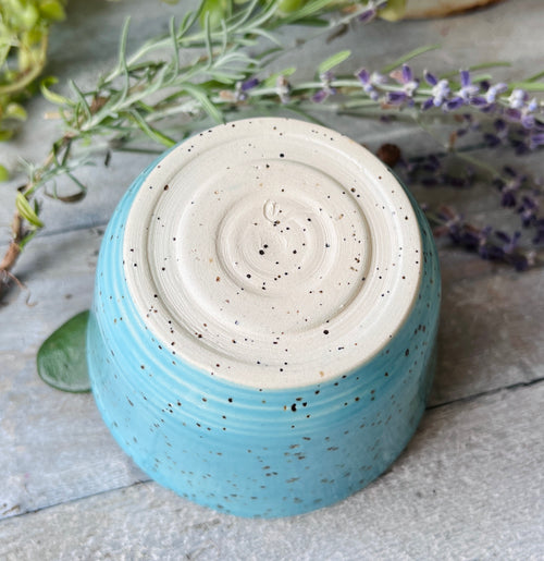 Handmade Stoneware Bowl, Wheel-Thrown Pottery – Bluebird