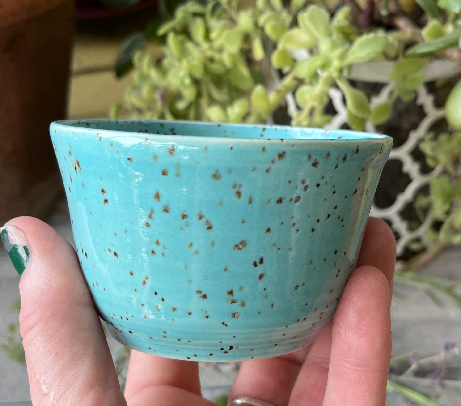 Handmade Stoneware Bowl, Wheel-Thrown Pottery – Bluebird