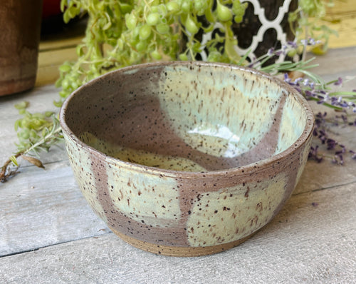 Handmade Stoneware Bowl, Wheel-Thrown Pottery – Fieldstone