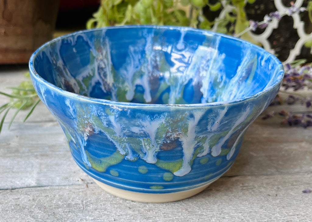 Handmade Stoneware Bowl, Wheel-Thrown Pottery – Rain Garden