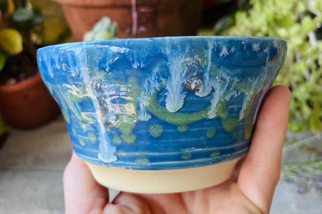 Handmade Stoneware Bowl, Wheel-Thrown Pottery – Rain Garden