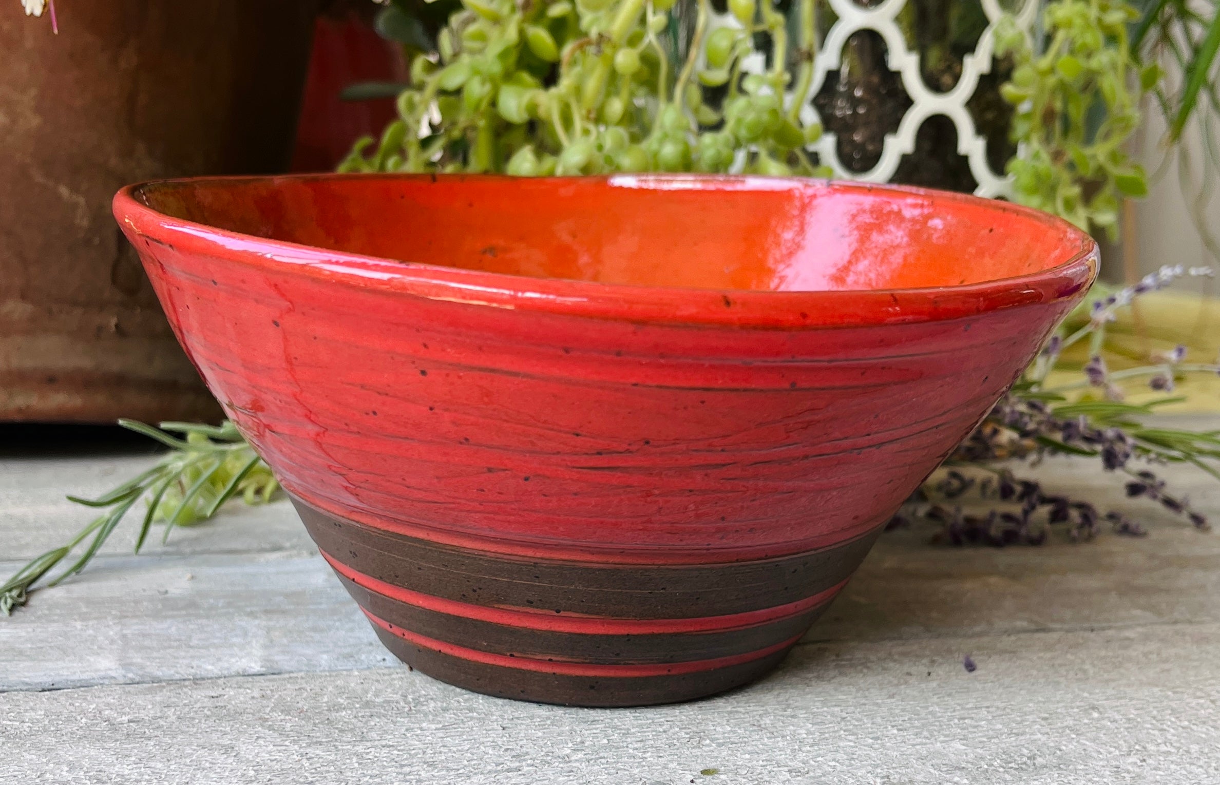 Handmade Stoneware Bowl, Wheel-Thrown Pottery – Poppy