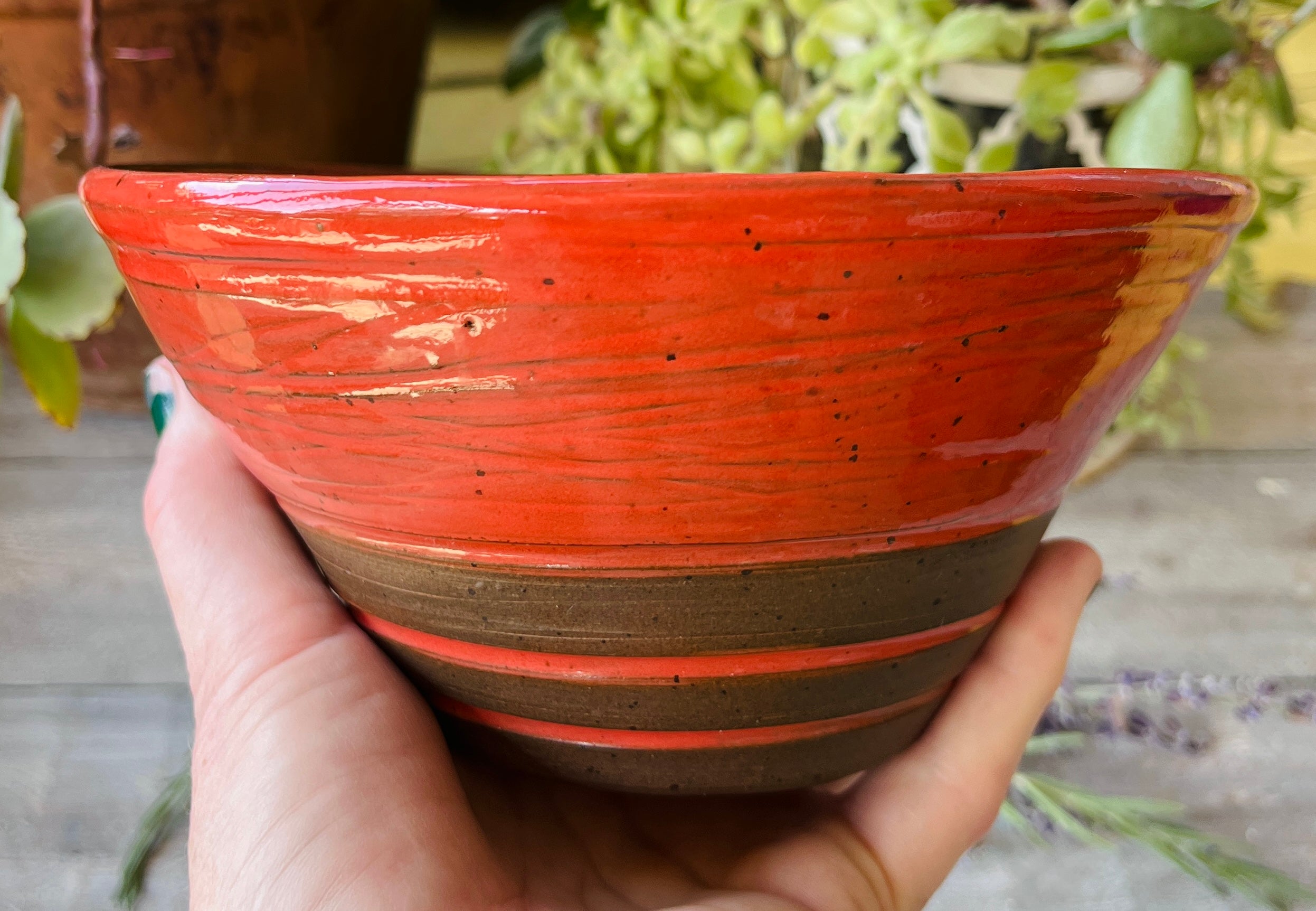Handmade Stoneware Bowl, Wheel-Thrown Pottery – Poppy
